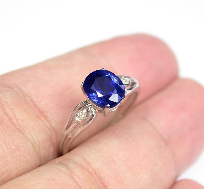 2, 09 Ct Natürlicher Blauer Saphir Ring, Sterling Silber Ehering, Us Größe 7 von scandream