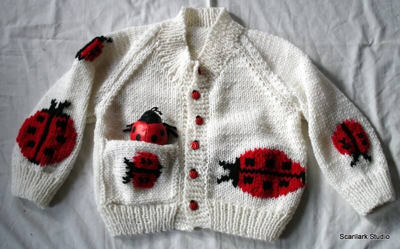 Handgestrickter Kinderpullover - Mädchen. Größen 2-4 Jahre Und 3-5 Jahre, Leicht Zu Waschen. Auf Bestellung Gefertigt von scarilarkstudio
