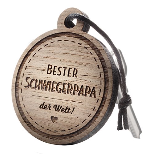 schenkYOU Premium Schlüsselanhänger aus Echtholz vorgraviert - personalisierte Geschenkidee für Muttertag - Gravur „Bester Schwiegerpapa!„ von schenkYOU