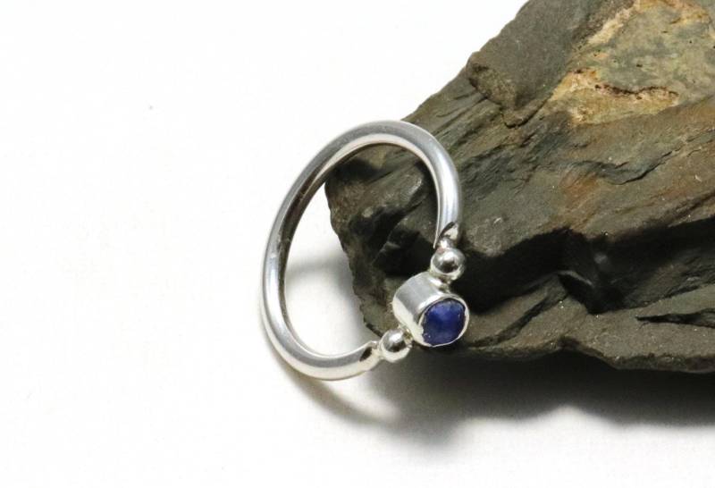 Feiner Silberring Mit Lapis Lazuli von schlichtSchmuck