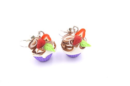 Erdbeer Schokoladen Törtchen Ohrringe Damen Ohrschmuck von schmuck-stadt
