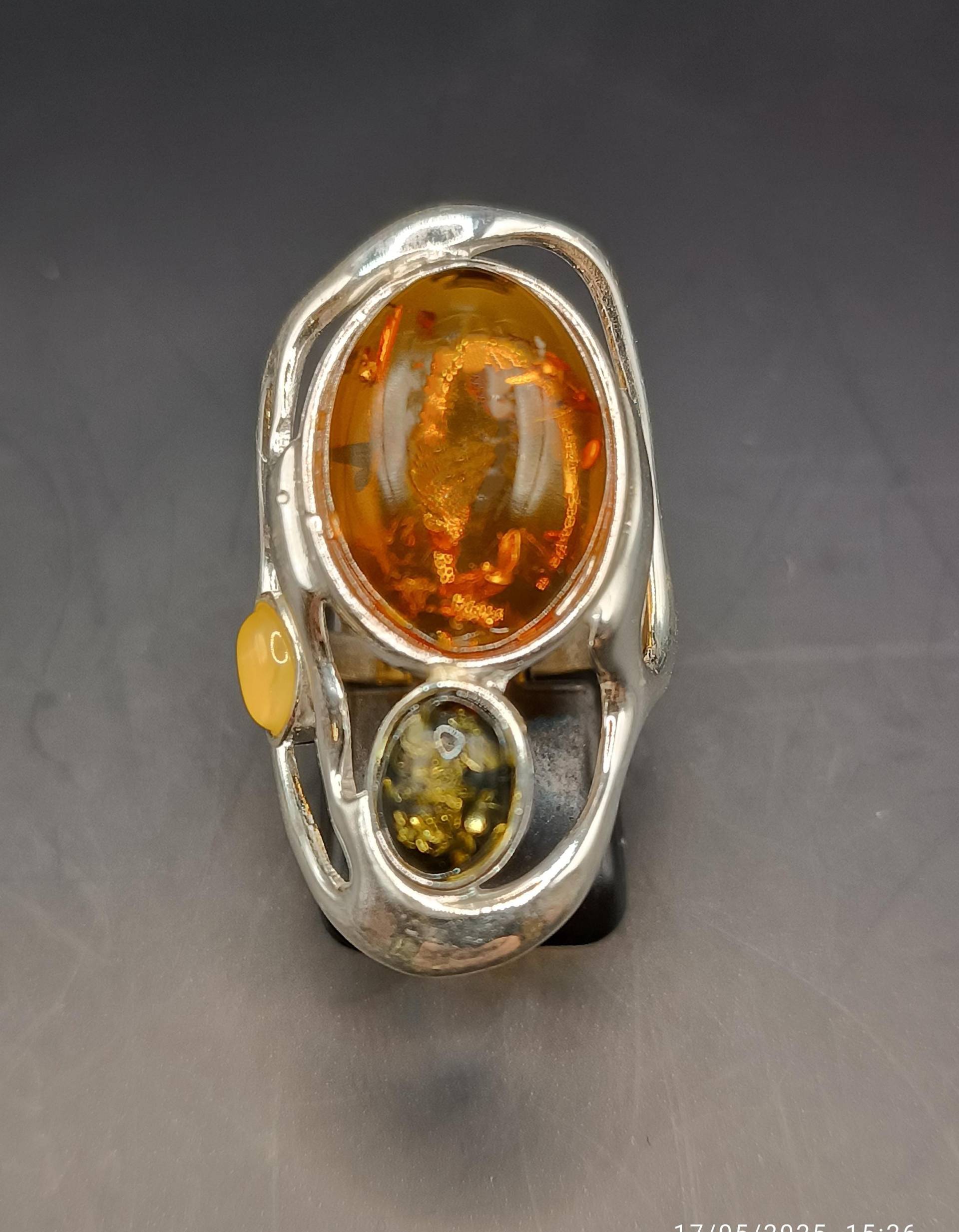 Statementring Mit Bernstein in 925Er Sterlingsilber Handarbeit Einzelstück von schmuckbewusst