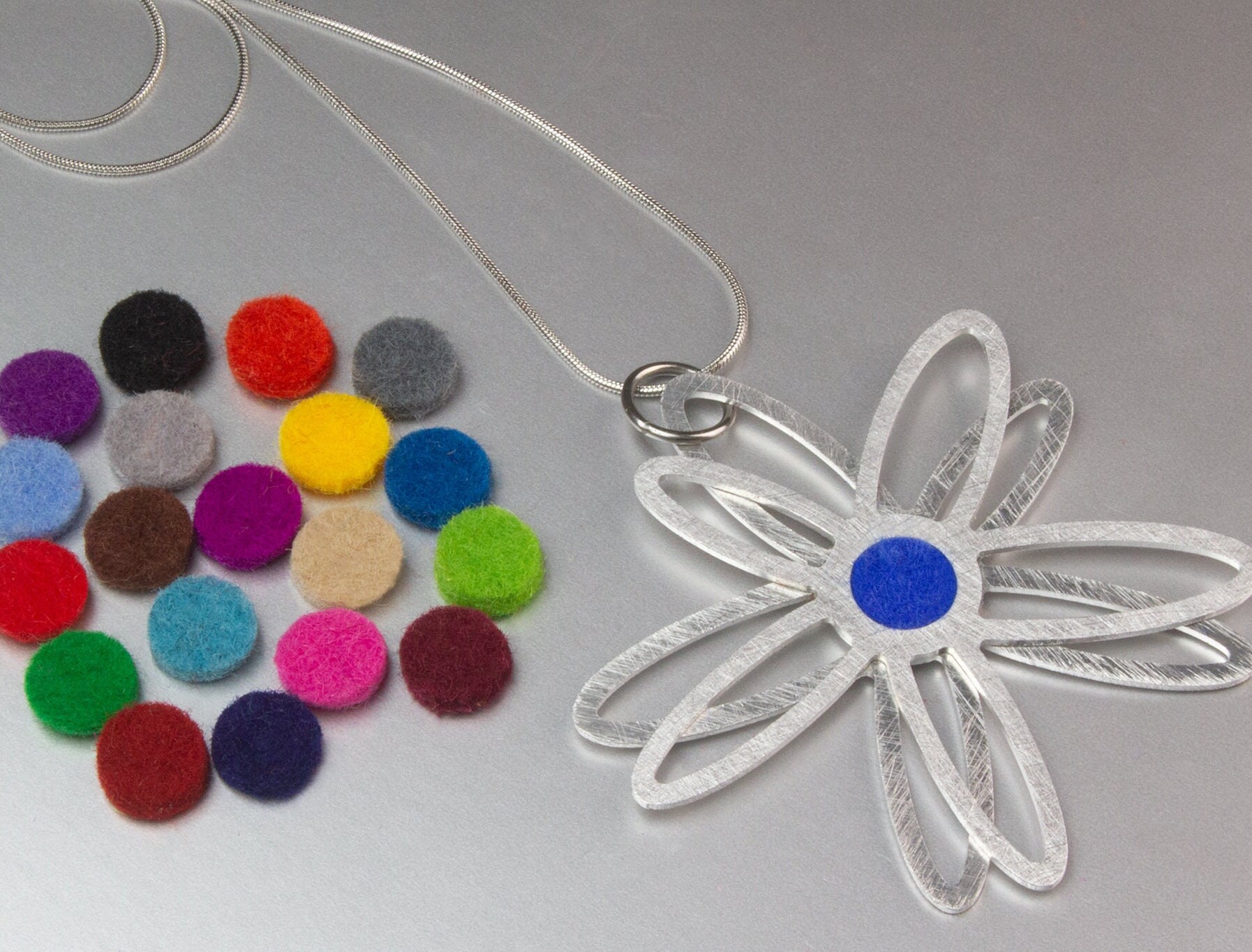 Nachhaltige Wechselkette Incl. 20 Farben Zum Austauschen. Schmuck Für Slow Fashion. Individuell Geschenke Art.nrsf-Abl-24 von schmuckefarben