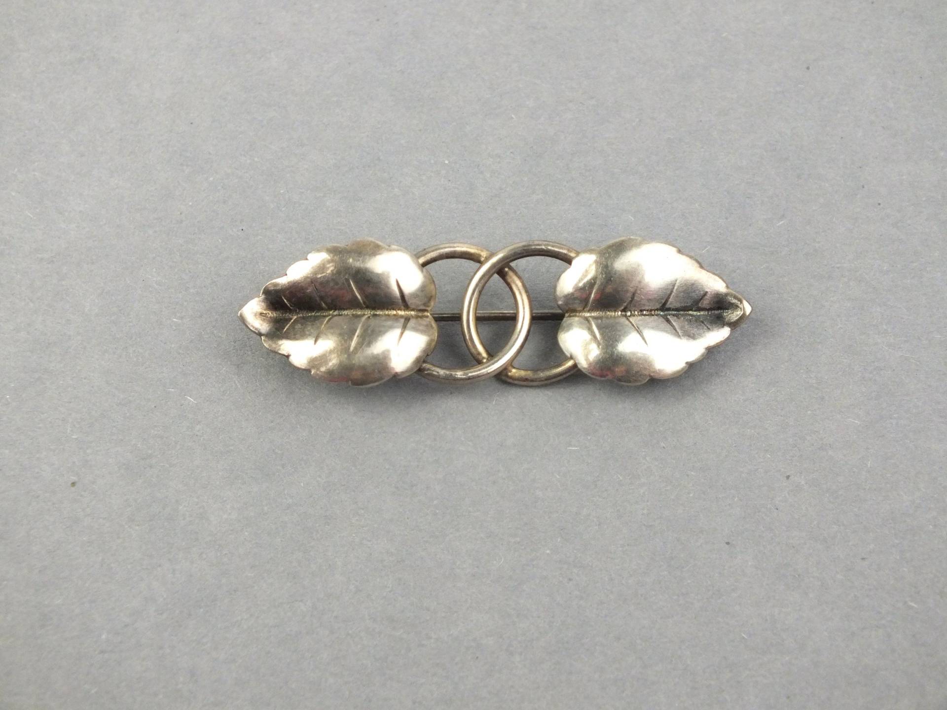 Antike 835Er Silber Weinblätter Brosche Karl Hohmann - Blatt Anstecker Vintage von schmuckesBerlin