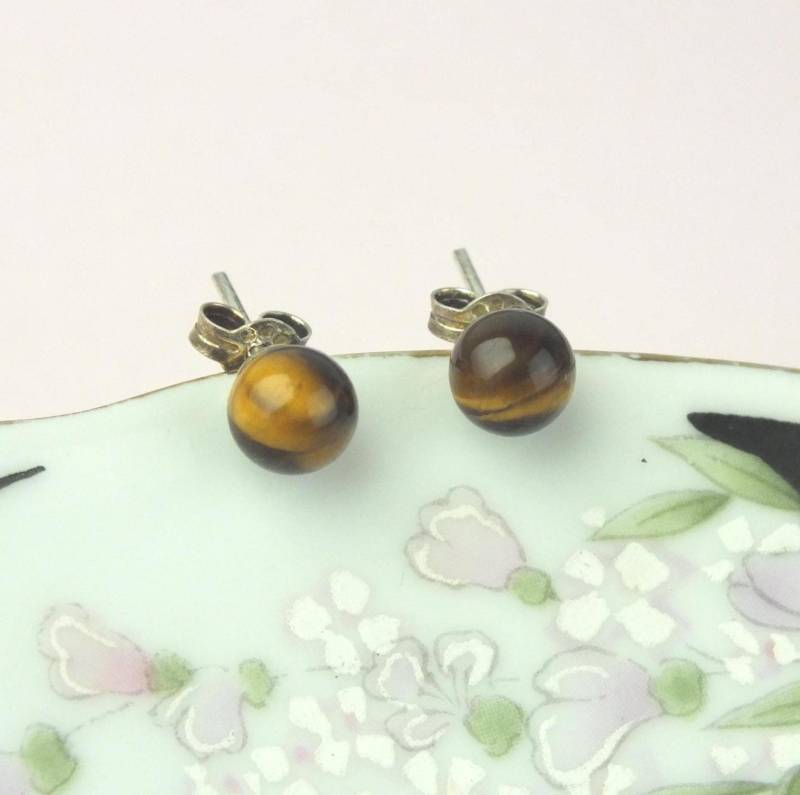 Vintage 925 Sterlingsilber Ohrringe Mit Tigerauge, Kleine Runde Damen Echt Schmuck Ohrstecker Vintage 925 Sterlingsilber Ohrringe Mit Tigerauge, Kleine Runde Damen Echt Schmuck Ohrstecker von schmuckesBerlin