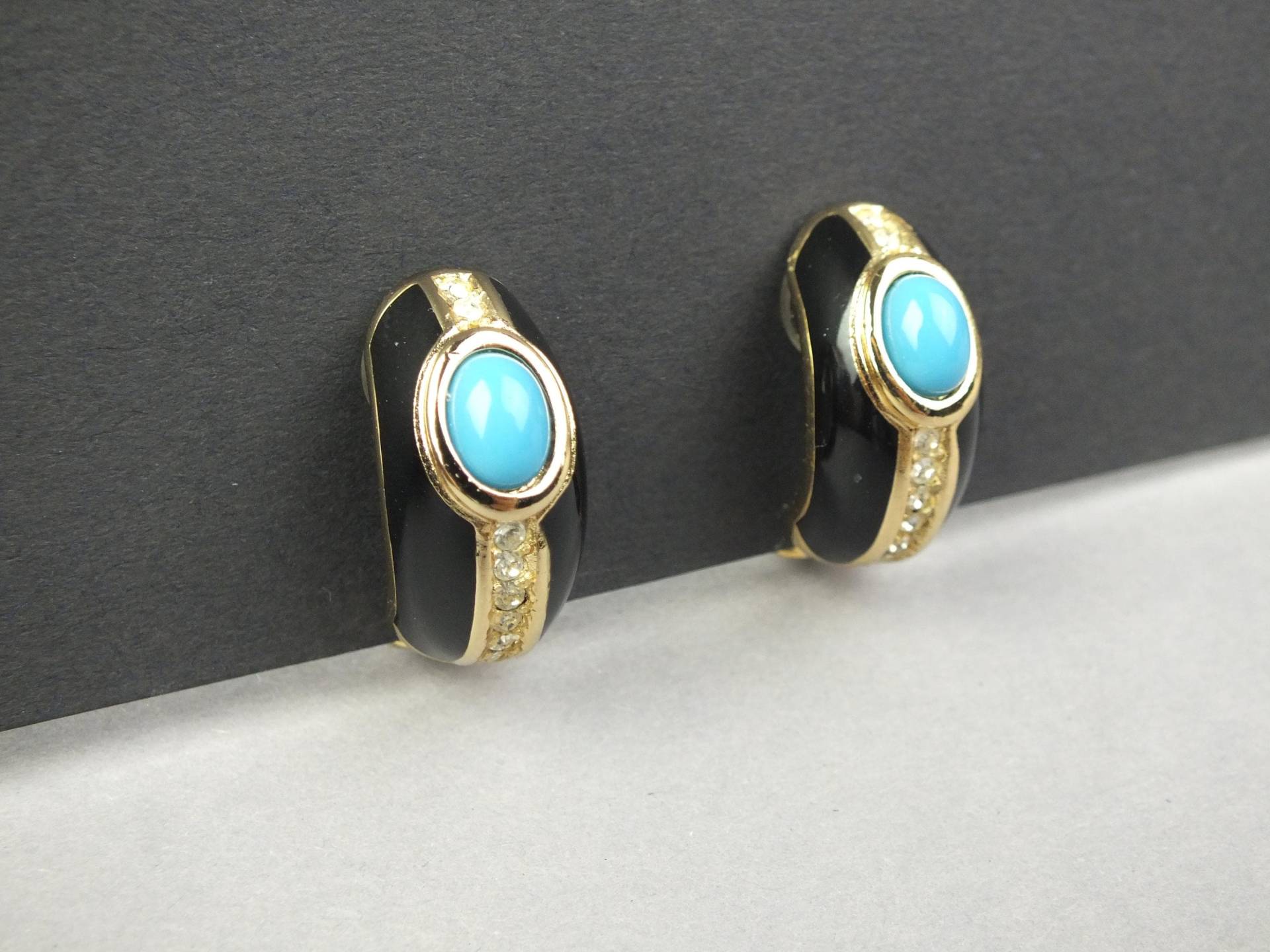 Vintage Grosse' Und Henkel | Für Dior Ohrclips Gold/ Blau/ Schwarz/ Strass, Halb Creolen Ohrringe Ohne Loch - Modeschmuck Geschenk Für Sie von schmuckesBerlin