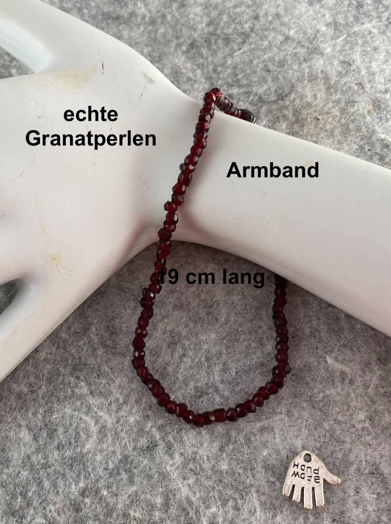 stretch Armband Aus Granatperlen von schmuckfrieda