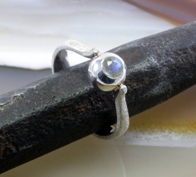 Mondstein Und Silber - Ring von schmuckplantage