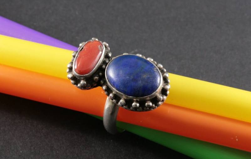 Ring Aus Nepal 925 Silber Und Lapislazuli von schmuckplantage