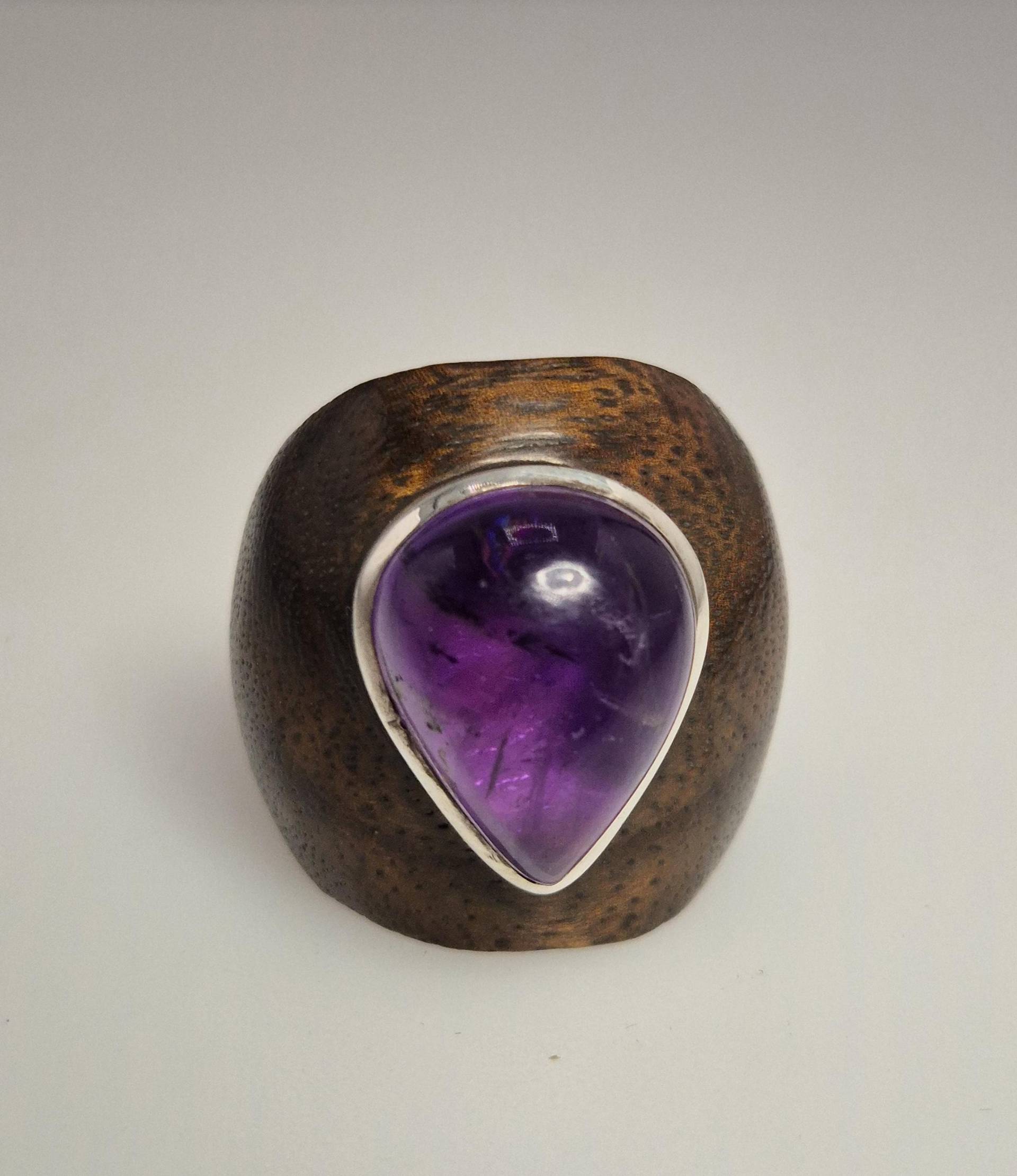 Ebenholz-Silber-Ring Mit Amethyst Tropfen, Bandring Größe 55 - Schmuckrausch Vintage 1507 von schmuckrauschVINTAGE