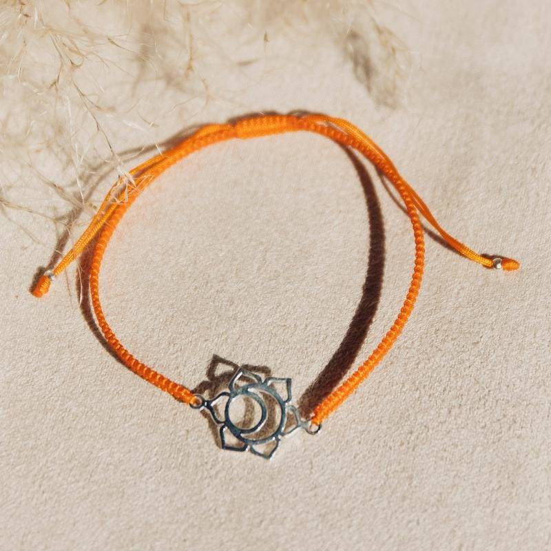 Makramee Armband Sakralchakra Svadhisthana Orange 925 Silber Spiritueller Schmuck Tara Bedeutungskärtchen Geschenk Makramee Armband Sakralchakra Svadhisthana Orange 925 Silber Spiritueller Schmuck Tara Bedeutungskärtchen Geschenk von schmuckrauschVINTAGE