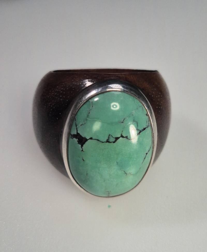 Ring Aus Makassar-Ebenholz Mit Grünem Türkis - Cabochon 23 × 17 Mm Größe 61 Silber 925 I 1748 Ring Aus Makassar-Ebenholz Mit Grünem Türkis - Cabochon 23 × 17 Mm Größe 61 Silber 925 I 1748 von schmuckrauschVINTAGE