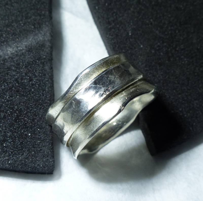 Drehring Mit Breitem Spielring von schmuckspektakel