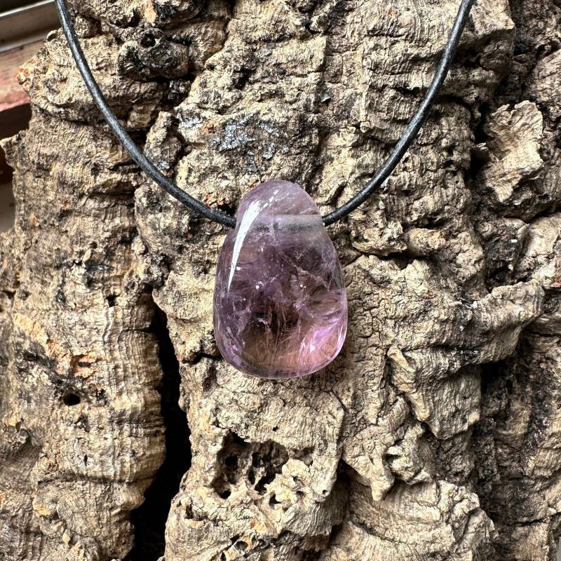 Freeform Ametrin-Anhänger Mit Mini Regenbogenflash, Gebohrt, Aus Aa Qualität Freeform Ametrin-Anhänger Mit Mini Regenbogenflash, Gebohrt, Aus Aa Qualität von schmucksteinkraft