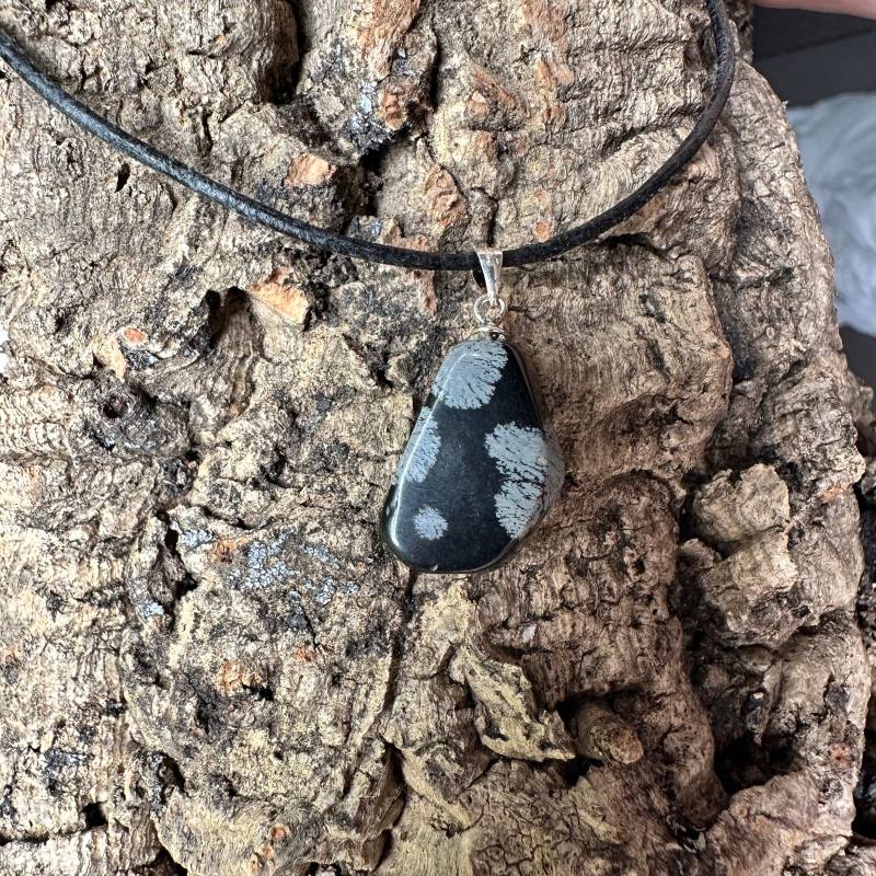 Schneeflocken-Obsidian Anhänger, Mit 925Er Silberöse, A Qualität von schmucksteinkraft