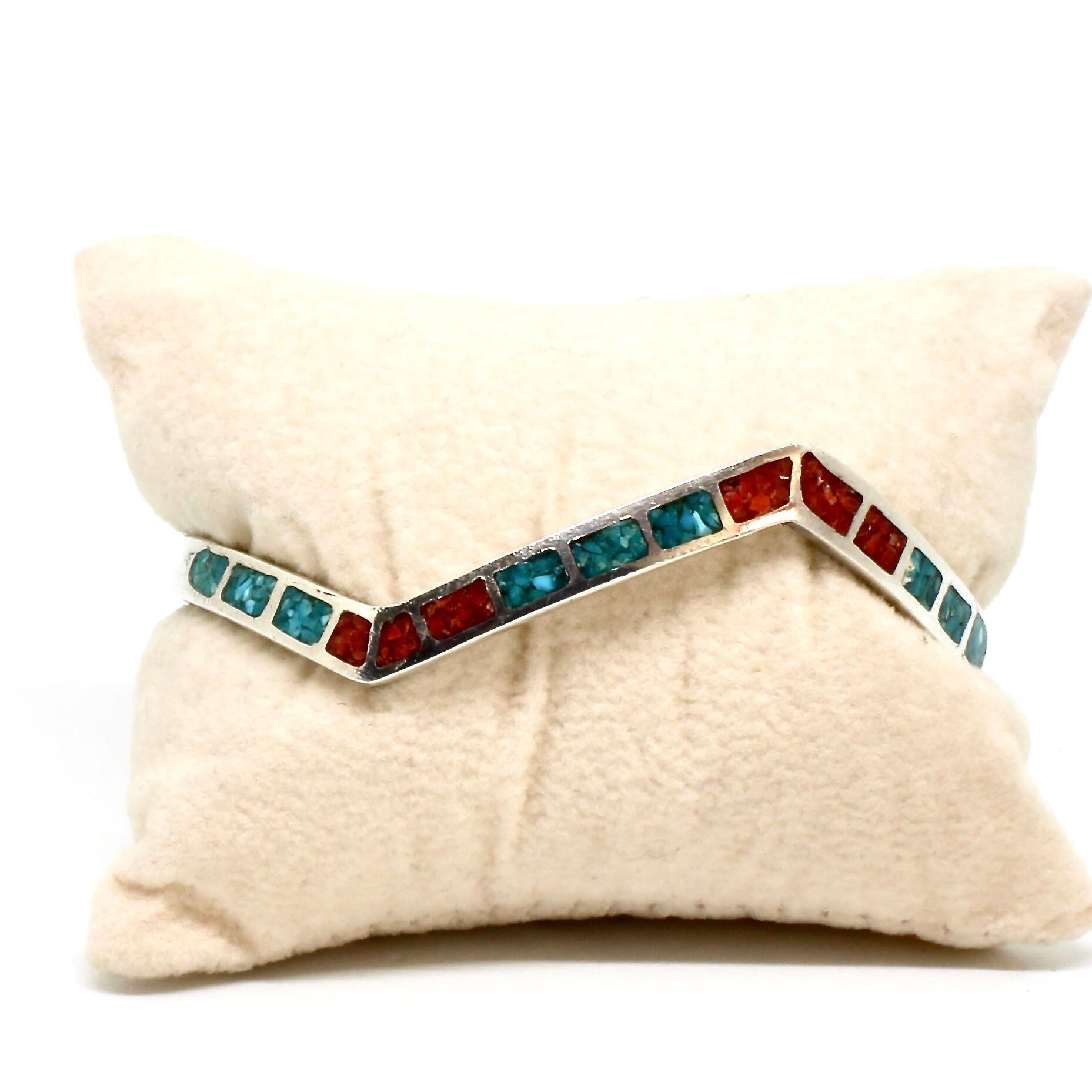 Armspange Armreifen Zacke Versilbert Mosaik Steine , Türkisblau, Rot, Schlankes Handgelenk Westernschmuck Zeitlos von schmuckvintage2020