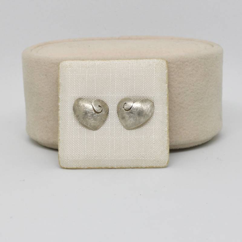 Kleine Herzchen Ohrstecker Ohrringe 925 Silber Sand Gebürstet Kinderohrringe Zierlich von schmuckvintage2020
