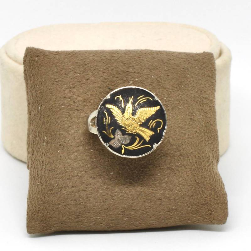 Toledo Ring Silberfarbe Rund Vogel Flugtier Hartvergoldet Schwarz Verstellbar Vintage von schmuckvintage2020