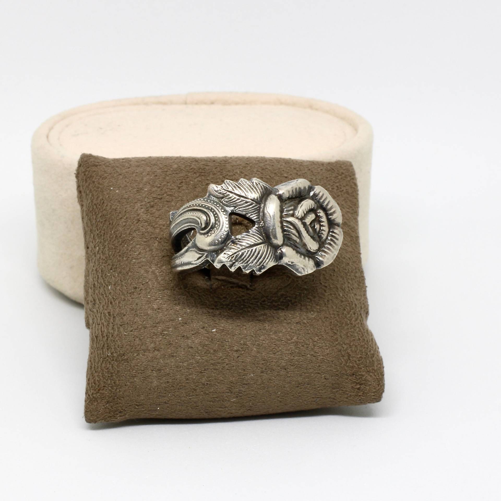Trachten Ring Rose 100 Silber Aus Besteck Blume Floral Größe 54 Oktoberfest Volksfest Verspielt Trachten Ring Rose 100 Silber Aus Besteck Blume Floral Größe 54 Oktoberfest Volksfest Verspielt von schmuckvintage2020