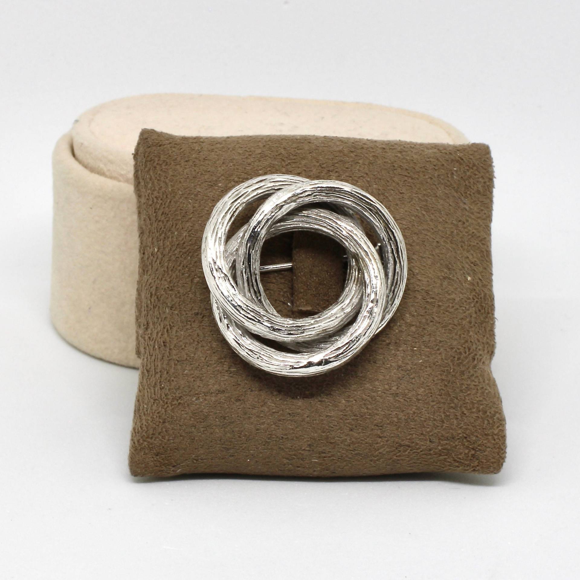 Vintage Brosche Knotenform Glanzlos 925 Silber Rhodiniert Massiv Schwer Damenbrosche Wuchtig von schmuckvintage2020