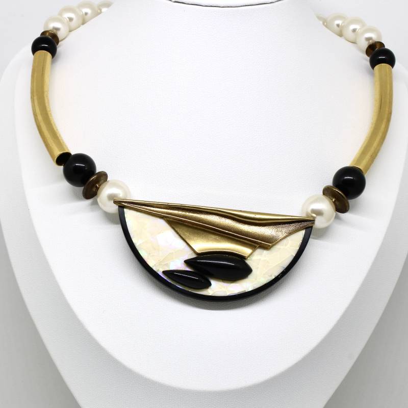 Vintage Halsreifen Collier Gold Farbe Mosaik Perlmutt Kunstperlen Und Schwarzer Kunststoff 80Er Jahre Für Frau Wuchtig von schmuckvintage2020