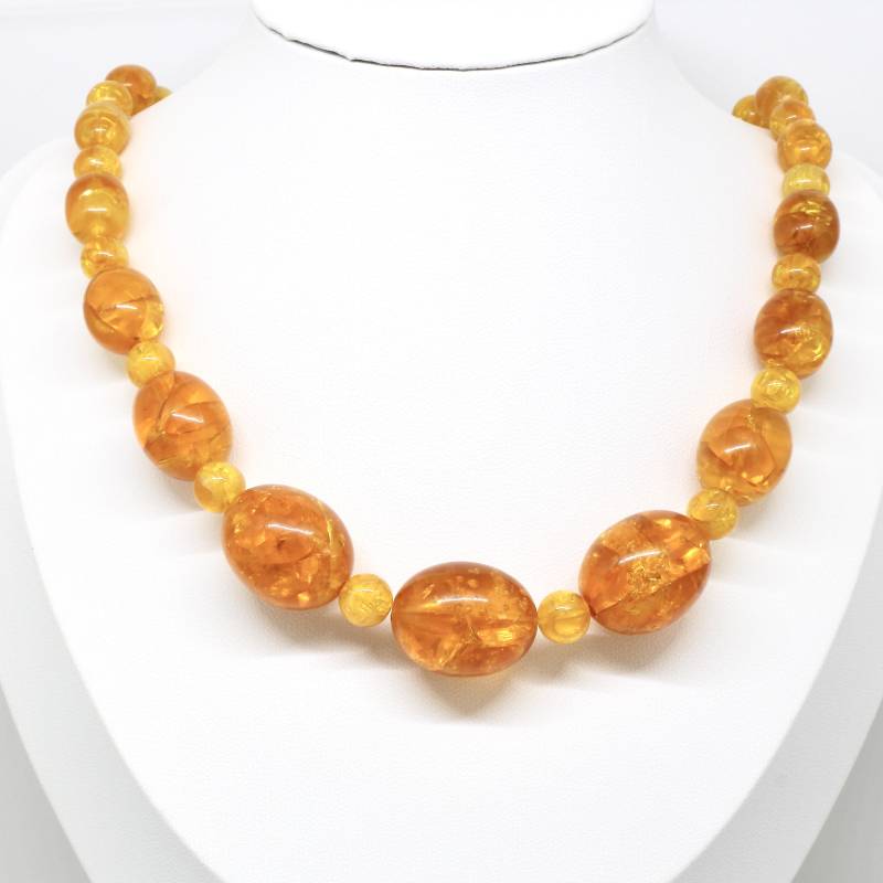 Vintage Kette Halskette Olivenkette Kunststoff Plastik Bernstein Farbe Wuchtig Damen Edel von schmuckvintage2020