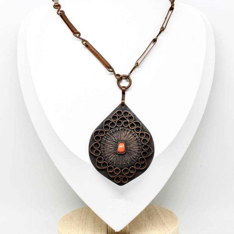 Kupfer Kette Mit Anhänger Koralle Stein Handarbeit Unikat 60Er Jahre Hippie Zeit von schmuckvintage2020