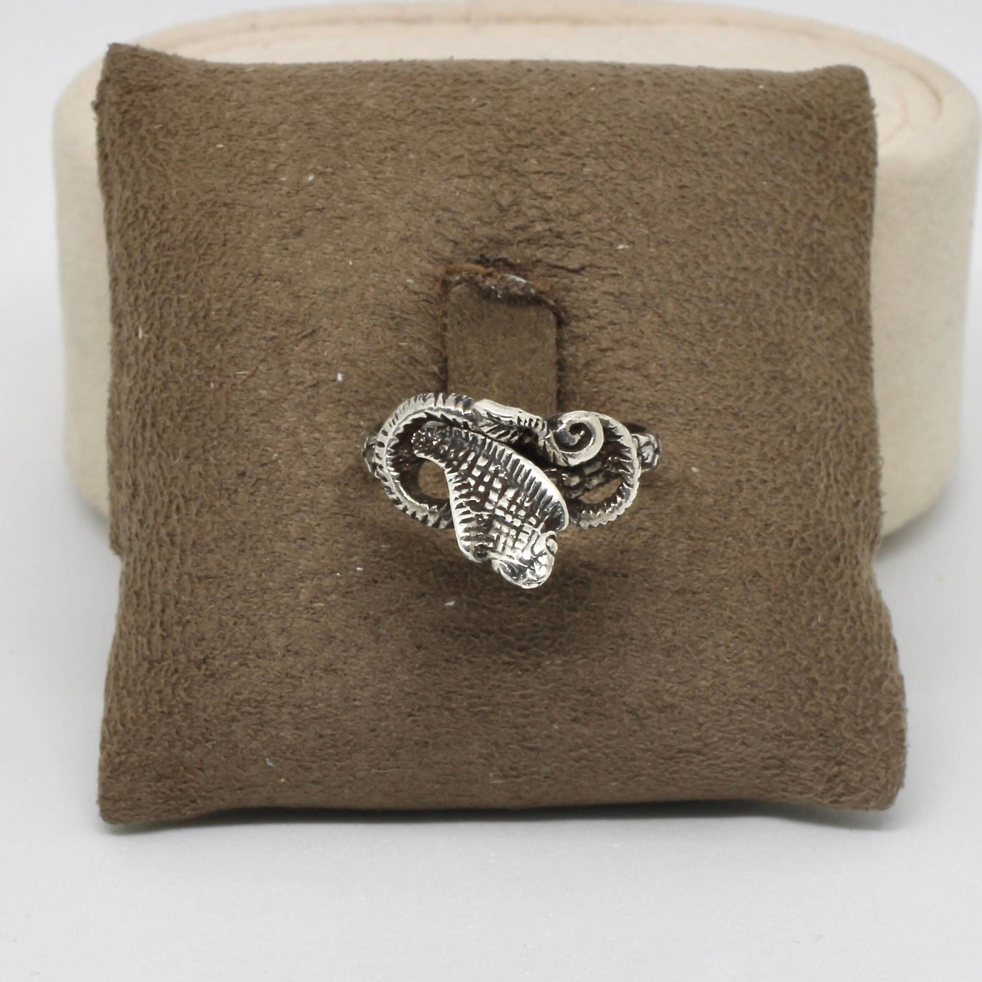 Vintage Schlangenring Ring Schlange Cobra Gedreht Tier 925 Silber Glatt 70Er Jahre Zeitlos von schmuckvintage2020