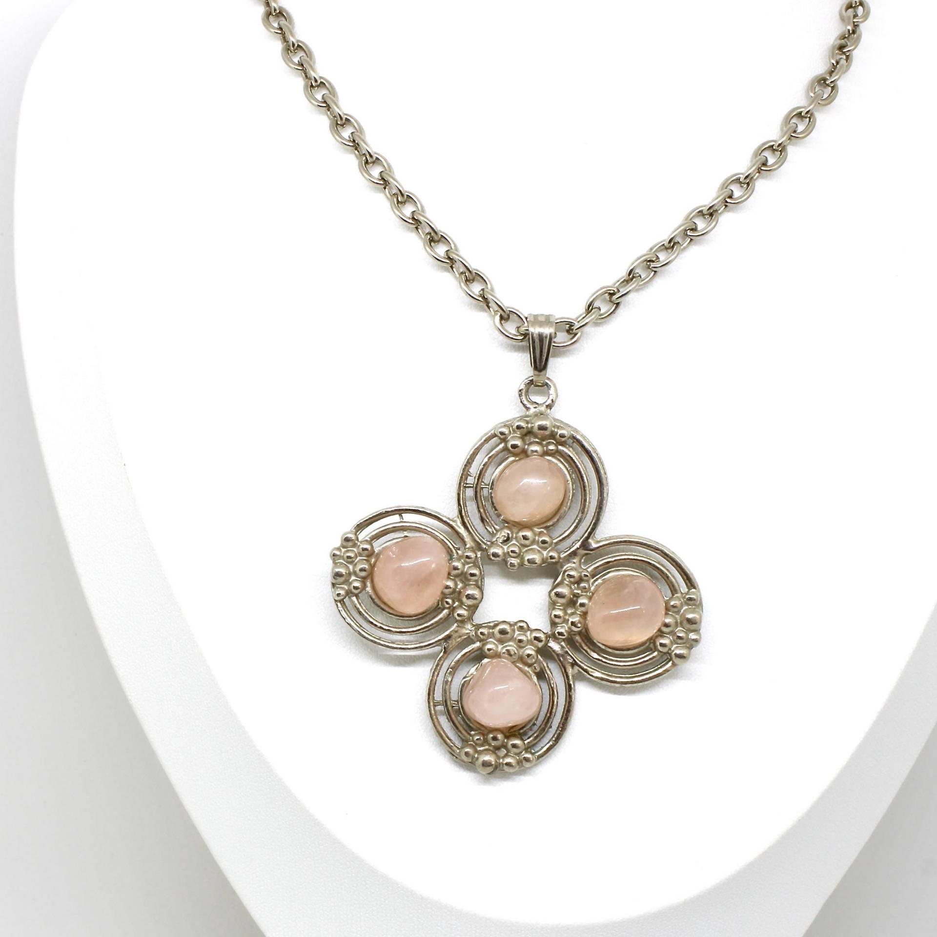 Wuchtiger Anhänger Eckig Rosenquarz Steine Rosa Mit Gliederkette Kette Silberfarbe Massiv 70Er Jahre Retro von schmuckvintage2020