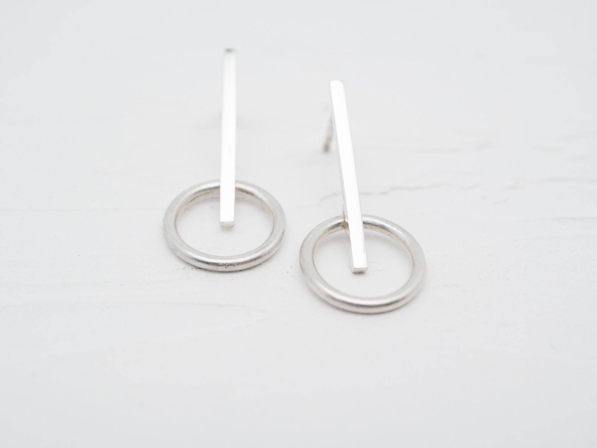 Silberne Stab-Kreis-Ohrstecker, Pendel-Ohrhänger Silberne Stab-Kreis-Ohrstecker, Pendel-Ohrhänger von schmuckvonvreni