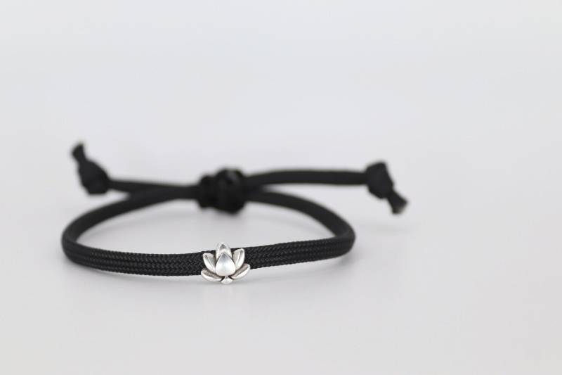 Armband Aus Segelseil Mit Lotusblüte von schmuecklichShop