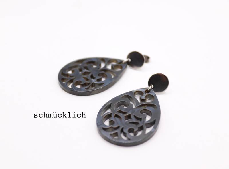 Ohrringe Mit Stecker Und Tropfen Aus Blauschwarzem Acryl Ohrringe Mit Stecker Und Tropfen Aus Blauschwarzem Acryl von schmuecklichShop