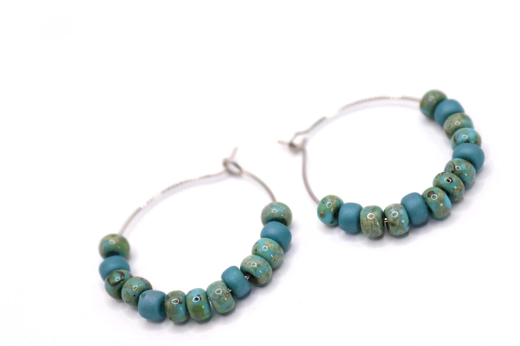 Silberfarbene Creolen | 25 Mm Mit Miyuki - Perlchen in Türkis von schmuecklichShop