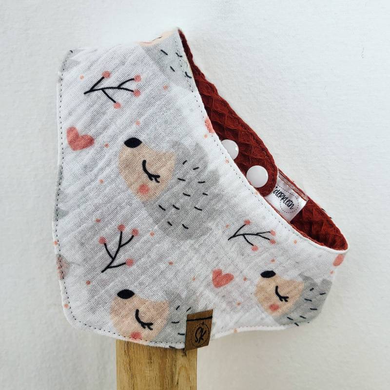 Halstuch Baby Musselin Igel, Herbst Dreieckstuch Kinder Handgemachtes Lätzchen, Geschenk Geburt von schneiderklein