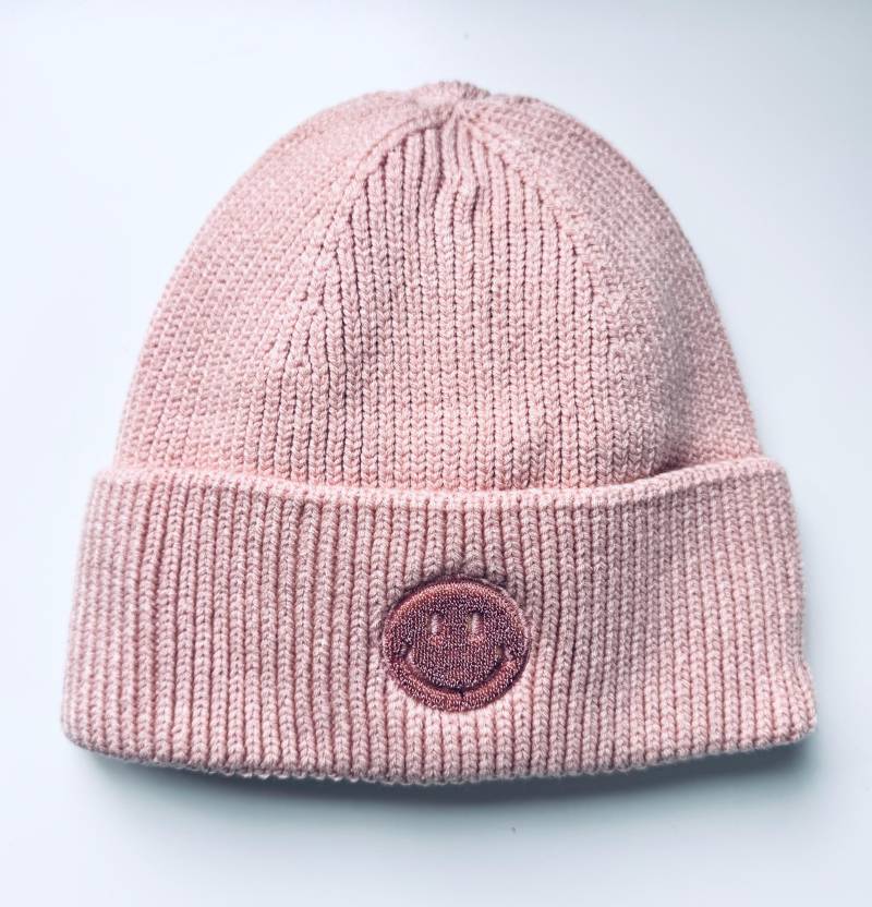 Beanie Smiley Kuschelweiche Strickmütze - Zartrosé Schuhzwang von schuhzwang