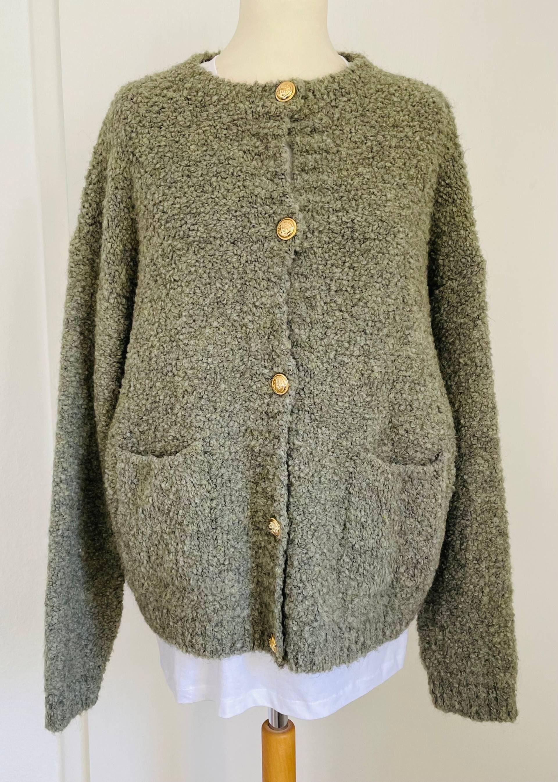 Bouclé Cardigan Khaki Mit Golden Knöpfen Xs-Xl Strickjacke Schuhzwang von schuhzwang