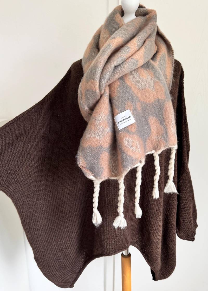 Flauschiger Leo Schal Mit Fransen - Beige/Grau Schuhzwang von schuhzwang