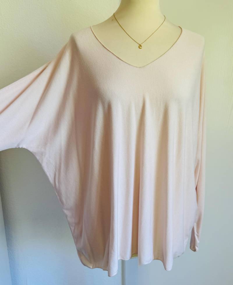 Oversized Longsleeve Viscose V-Neck Long - Rosé Schuhzwang von schuhzwang