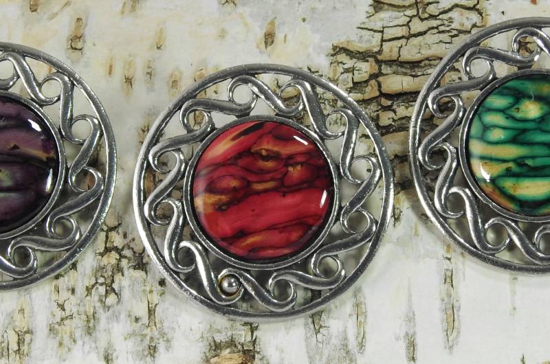 Heidekraut-Schmuck Großer Anstecker/Brosche "Celtic Pattern" Unikat Aus Handarbeit - Hochwertige Farbenfrohe Unikate von schwingungsreich