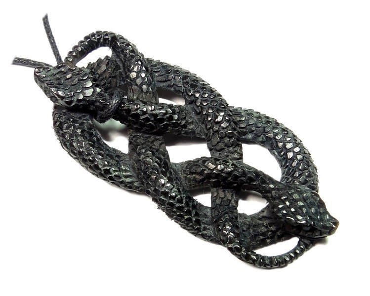 Schlangen Anhänger Amulett "Zwei Schlagen" Aus Horn Von Hand Geschnitzt - Filigran Gearbeiteter Hornschmuck von schwingungsreich