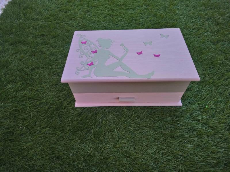 Schmuckschatulle , Holz, Schmuck-Safe, Schmuckveranstalter, Schmuck-Box Theme Feen Schmuckschatulle , Holz, Schmuck-Safe, Schmuckveranstalter, Schmuck-Box Theme Feen von scrapambiance