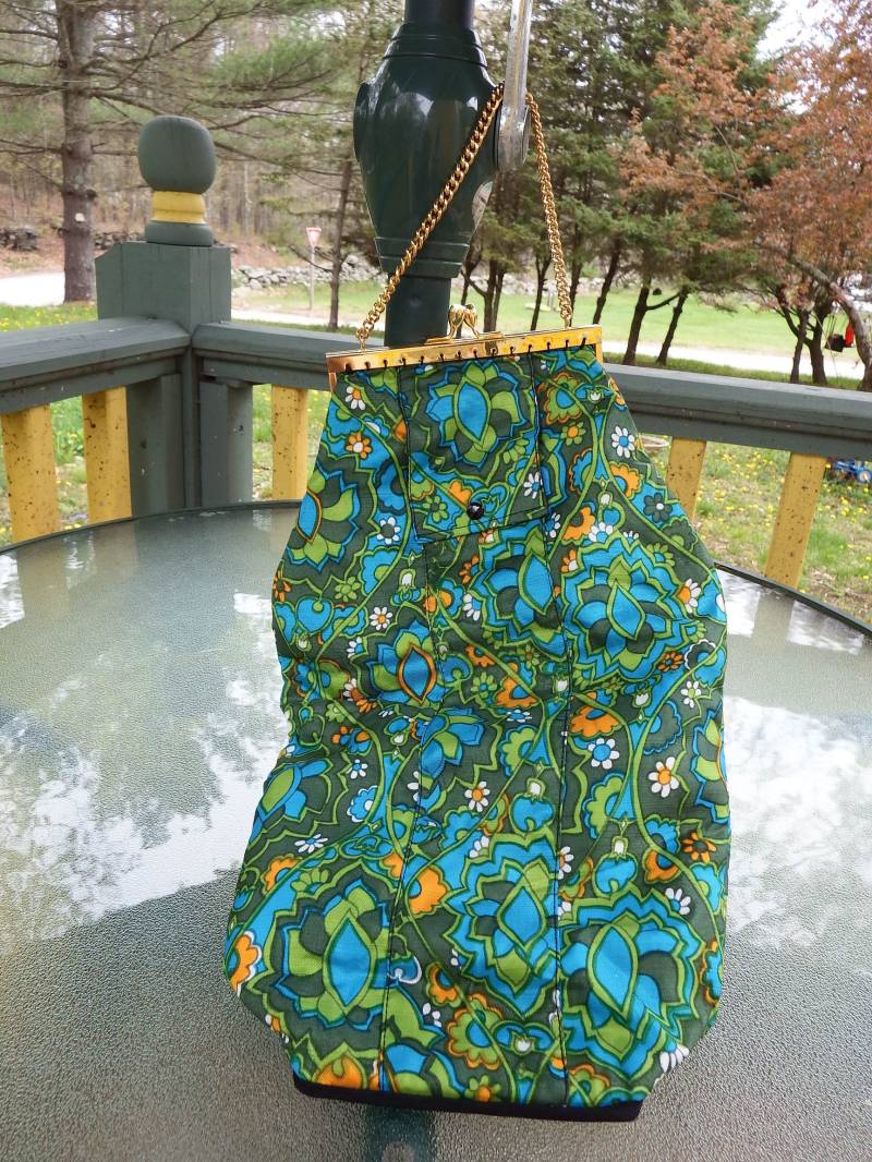 Vintage Floral 1970 Retro Mod Handtasche Geldbörse Extra Lang 17 "Kette Gurt von seaglassmermaidshop