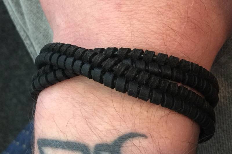 Herren Doppel-Wrap Lederarmbänder. Schwarzes Leder 2 X Wickelarmband/Gewebte Echtes Hirschleder & Lederschmuck Für Männer von seamingly60s