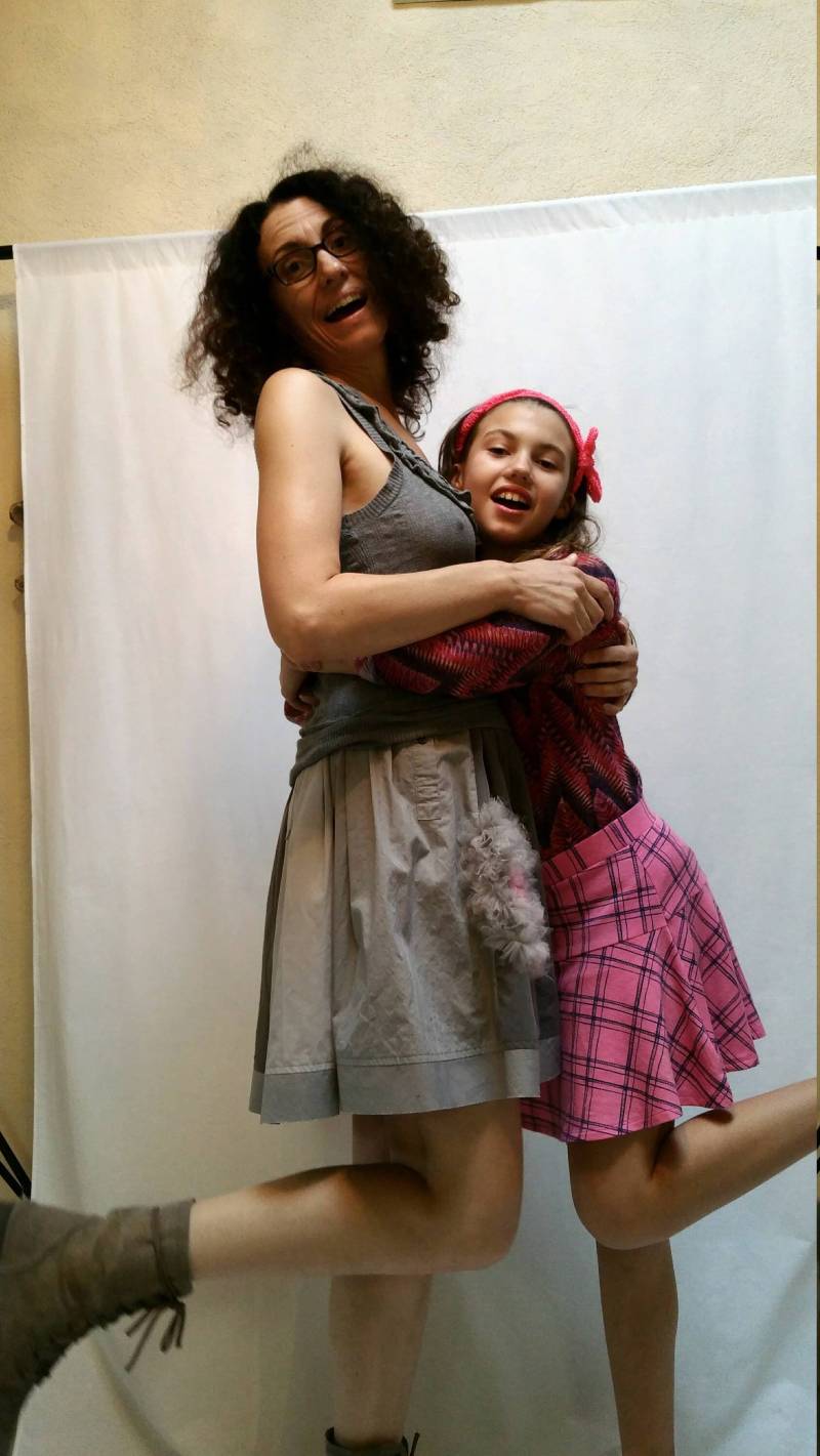 Shirt Ärmelrock - Grau Mit Handgefertigtem Tattered Rosa Und Grauem Tüll von secondlifefashion