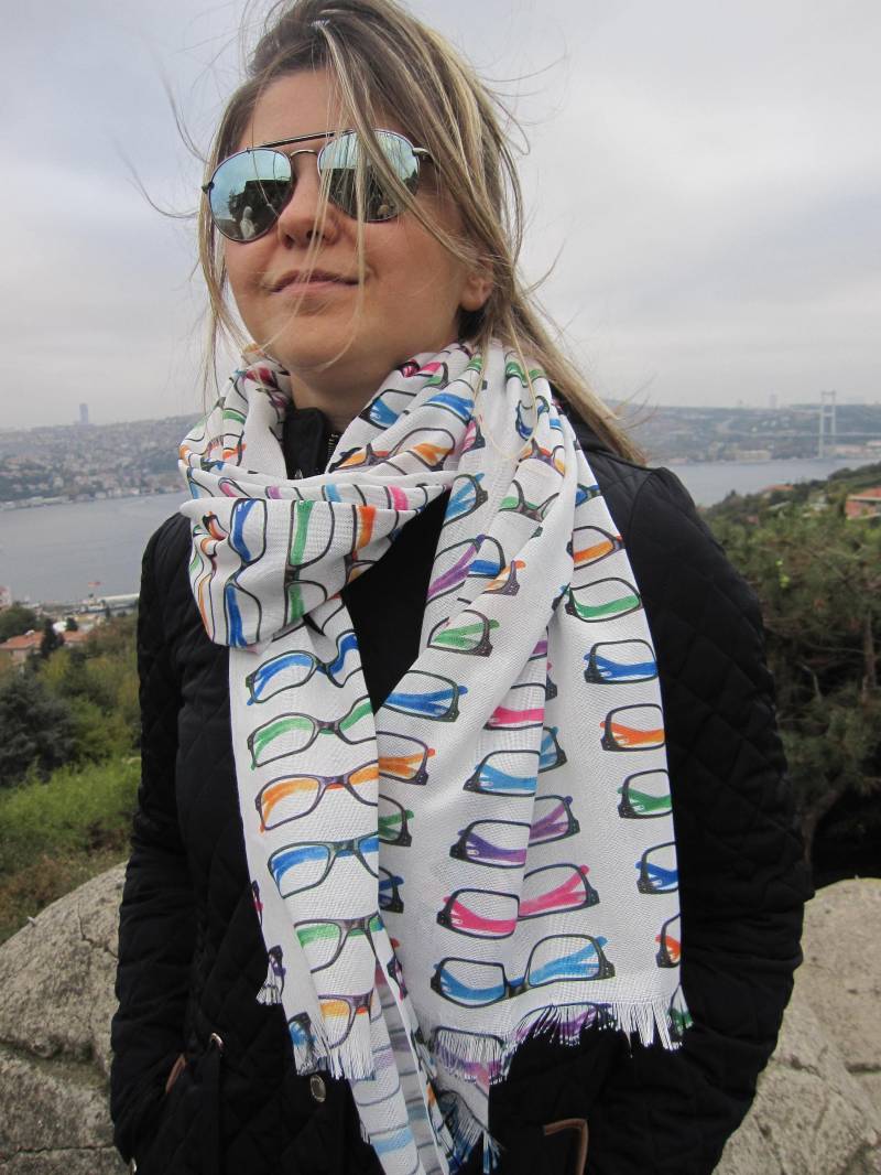 Brillen Schal Für Frau - Regenbogen Multicolor Brille Geeky Geschenk Sie-Weihnachtsgeschenk Optiker -Frauen Schals 2025 Mode von selectscarf