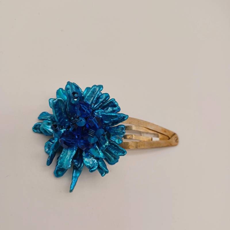 Perlige Blaue Samt-Haarspange-Hair011 Perlige Blaue Samt-Haarspange-Hair011 von seniorfirefighter
