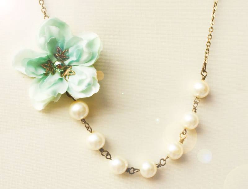 Meeresschaum Kirschblüten Halskette von serenitycrystal