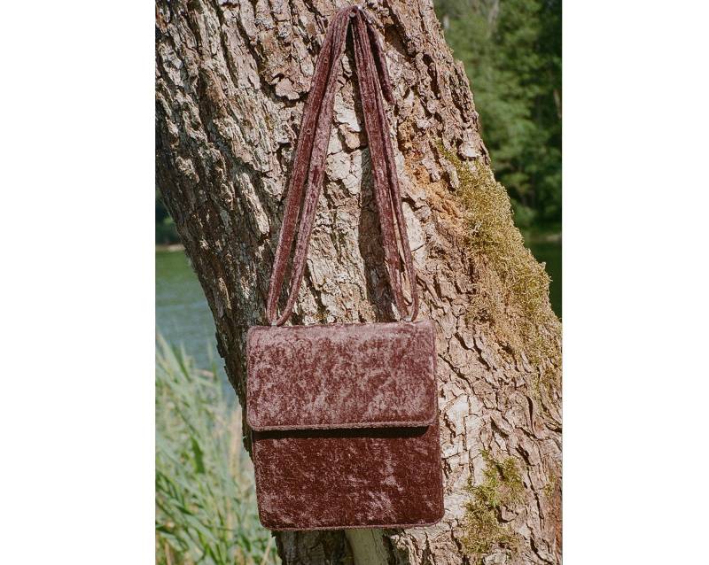 90Er Jahre Vintage Geldbörse, Handtasche Kunstpelz, Braun von serpyne