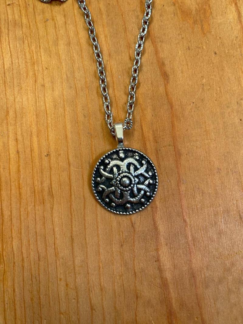 Frøy Zinn Knopf Halskette Aus Norwegen Keltisch Norwegisch von sewingtammi