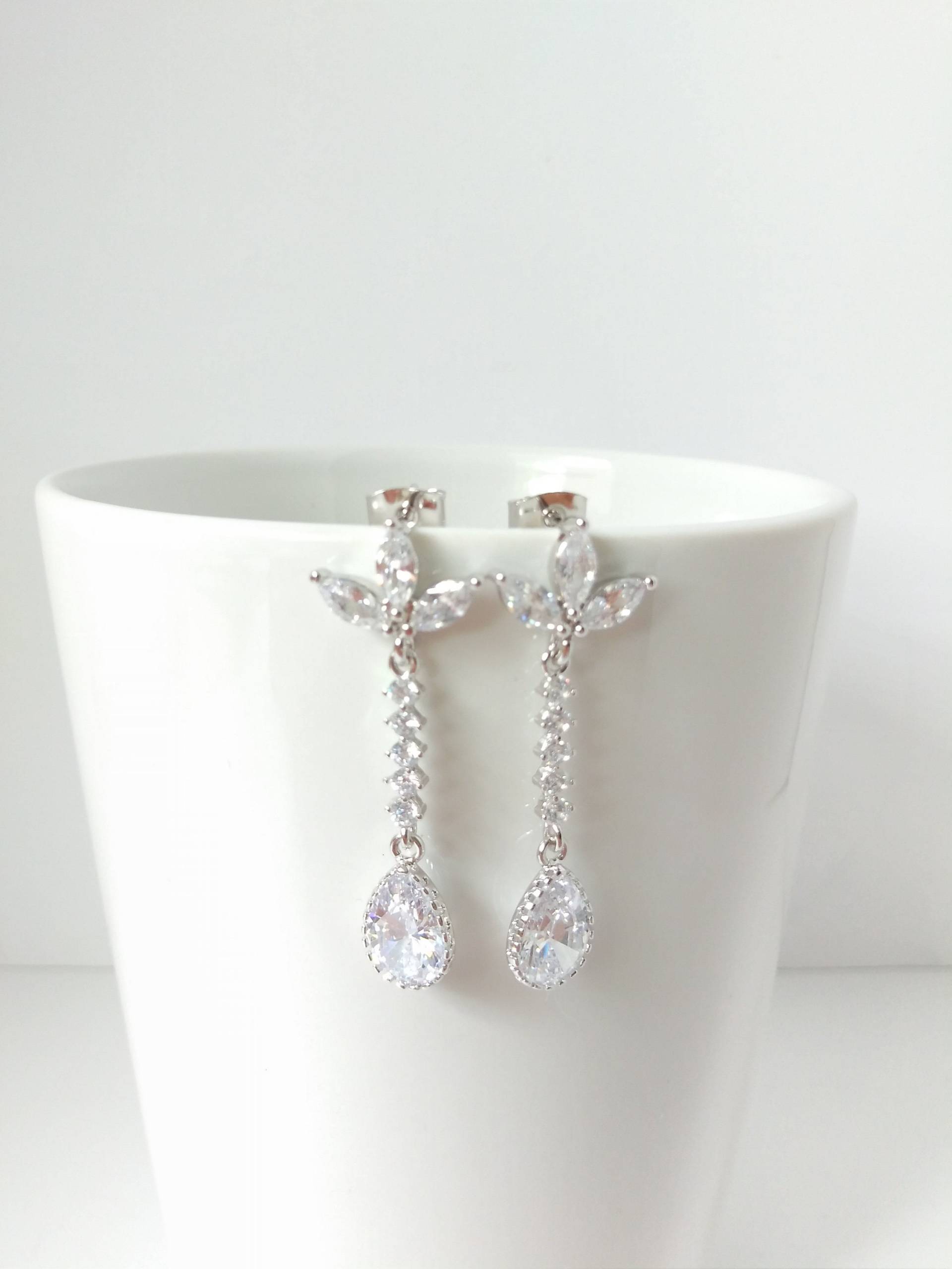 Silber Rhodium Blatt Und Tropfen Cz Post Ohrringe. 1, 5 Zoll | 37, 5mm Lang. 925 Sterling Pfosten. Handgefertigt von sgjewelrystore